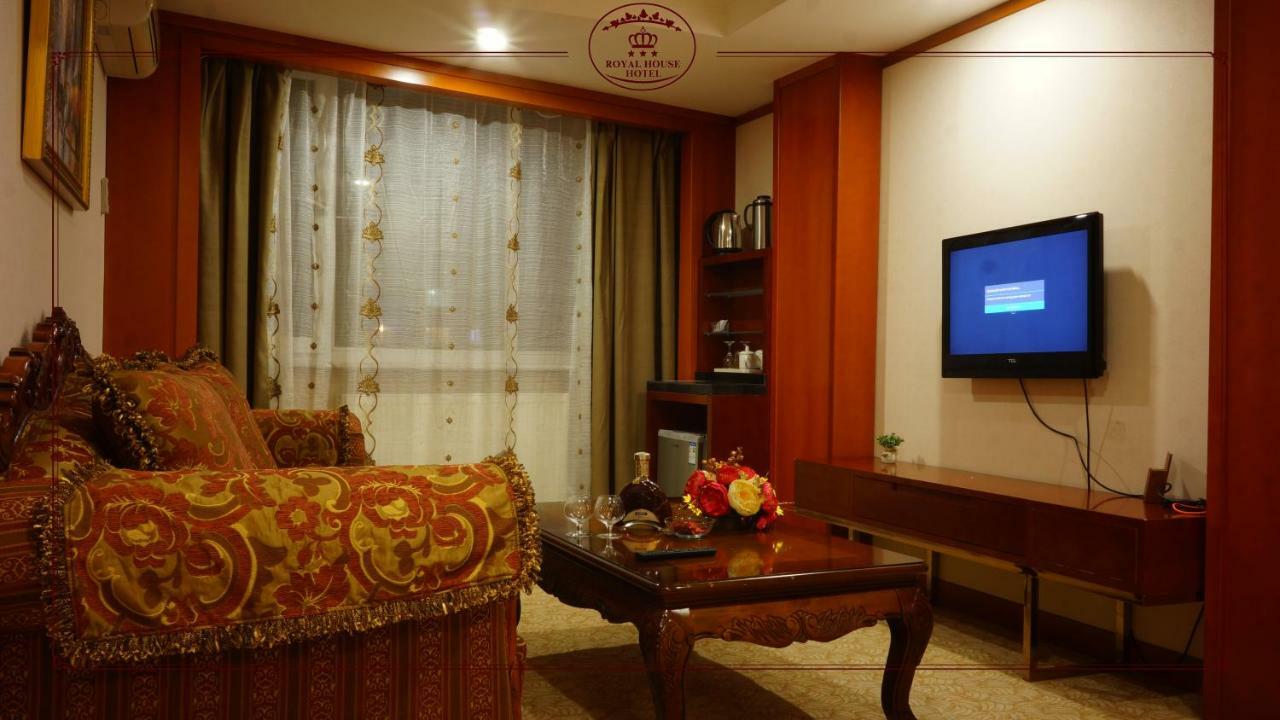 Royal House Hotel Улан-Батор Экстерьер фото
