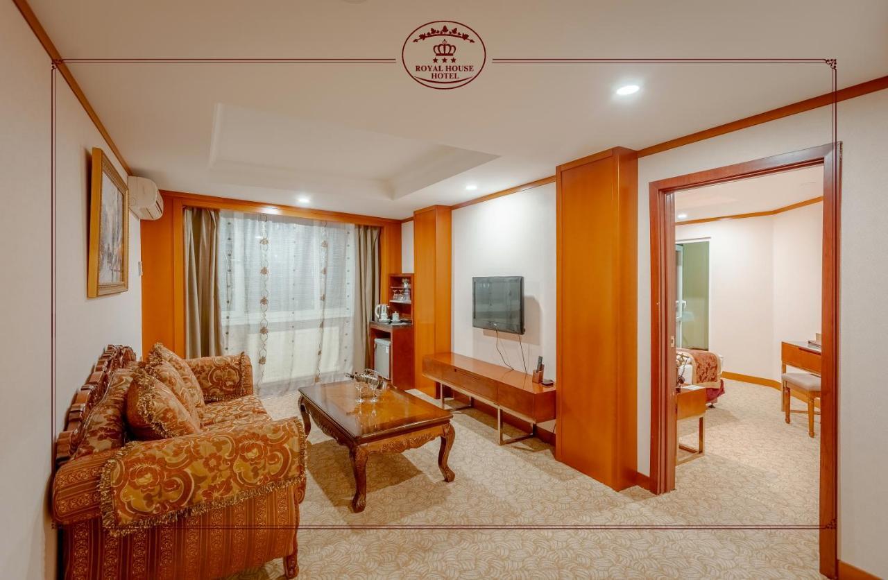 Royal House Hotel Улан-Батор Экстерьер фото
